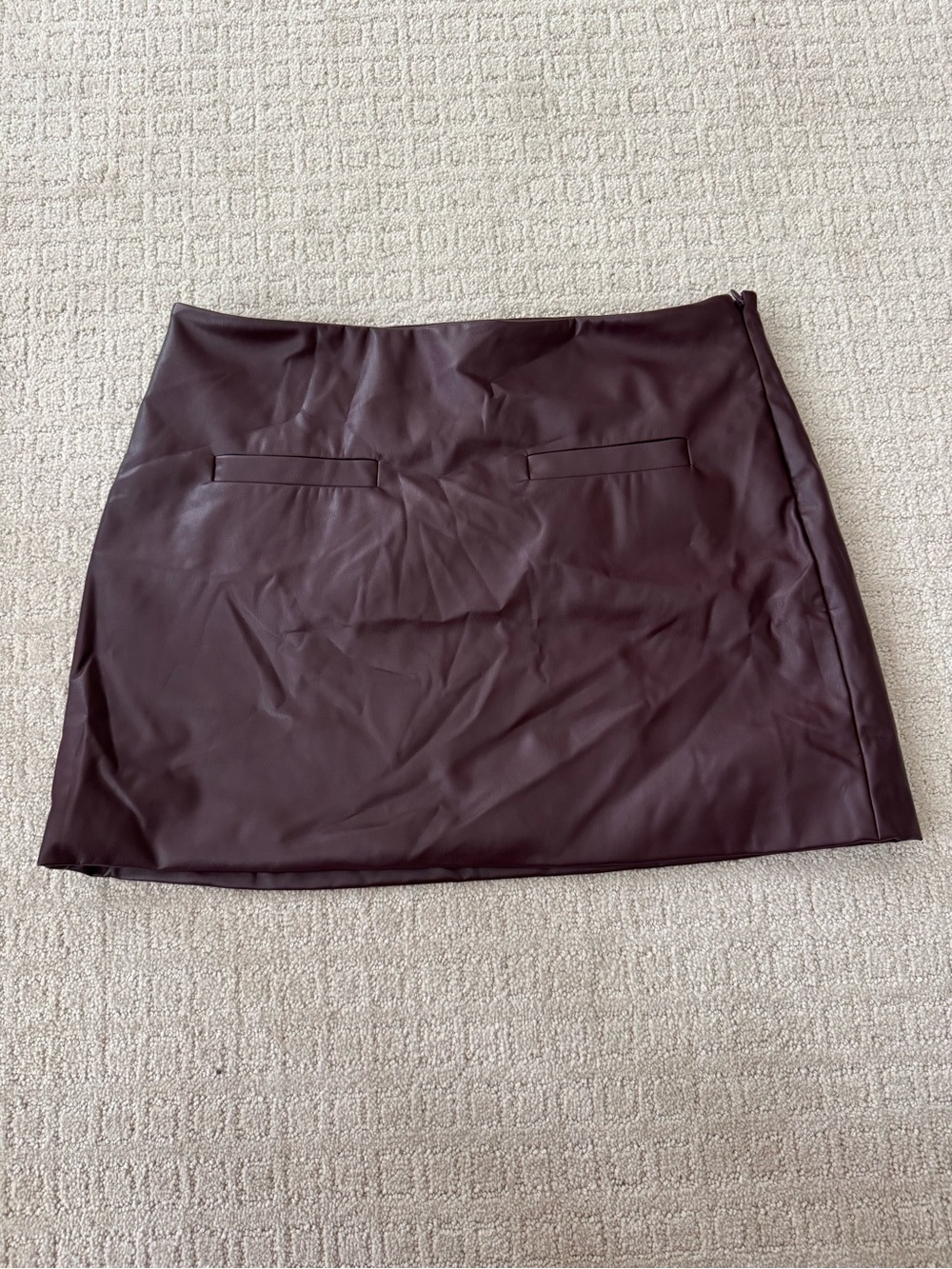 Burgundy faux leather mini skirt